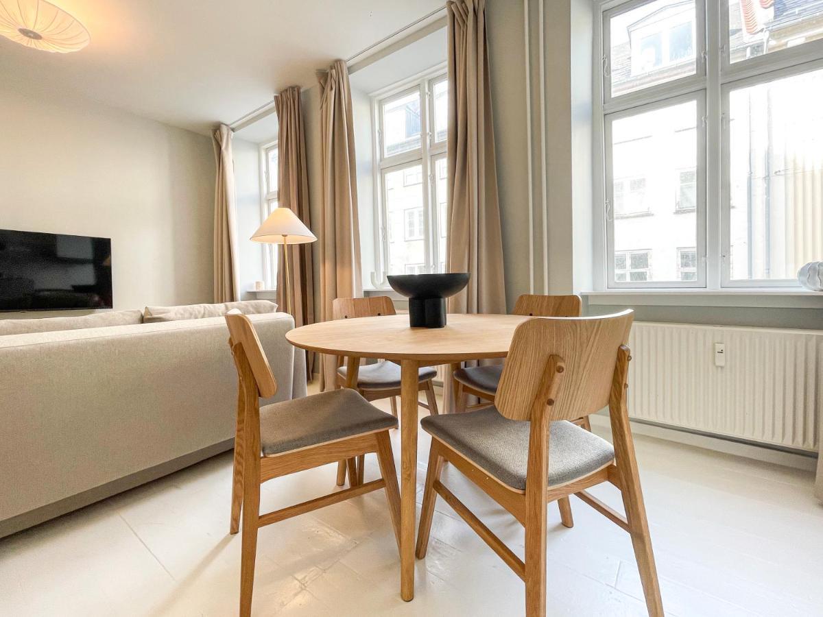 Beautiful One-Bedroom Apartment In Cph City Kopenhagen Bagian luar foto